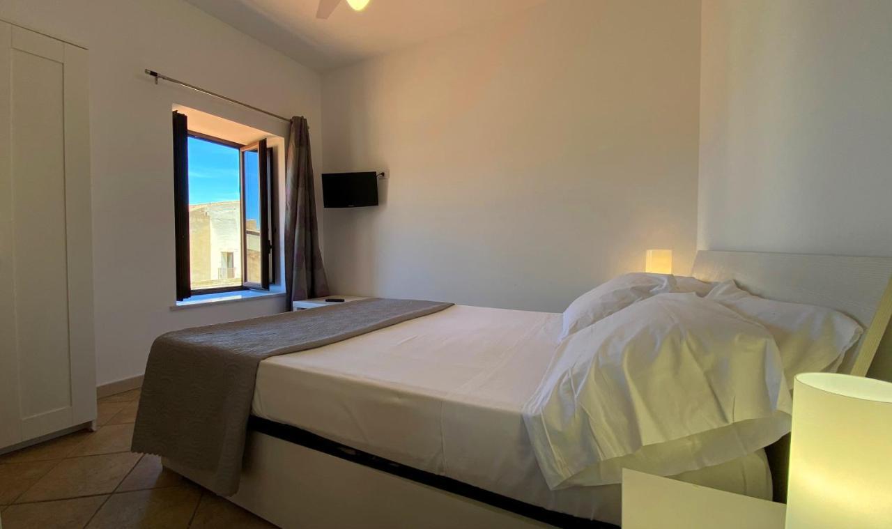 Terrazze Xxv Novembre Apartment Cefalu Bagian luar foto