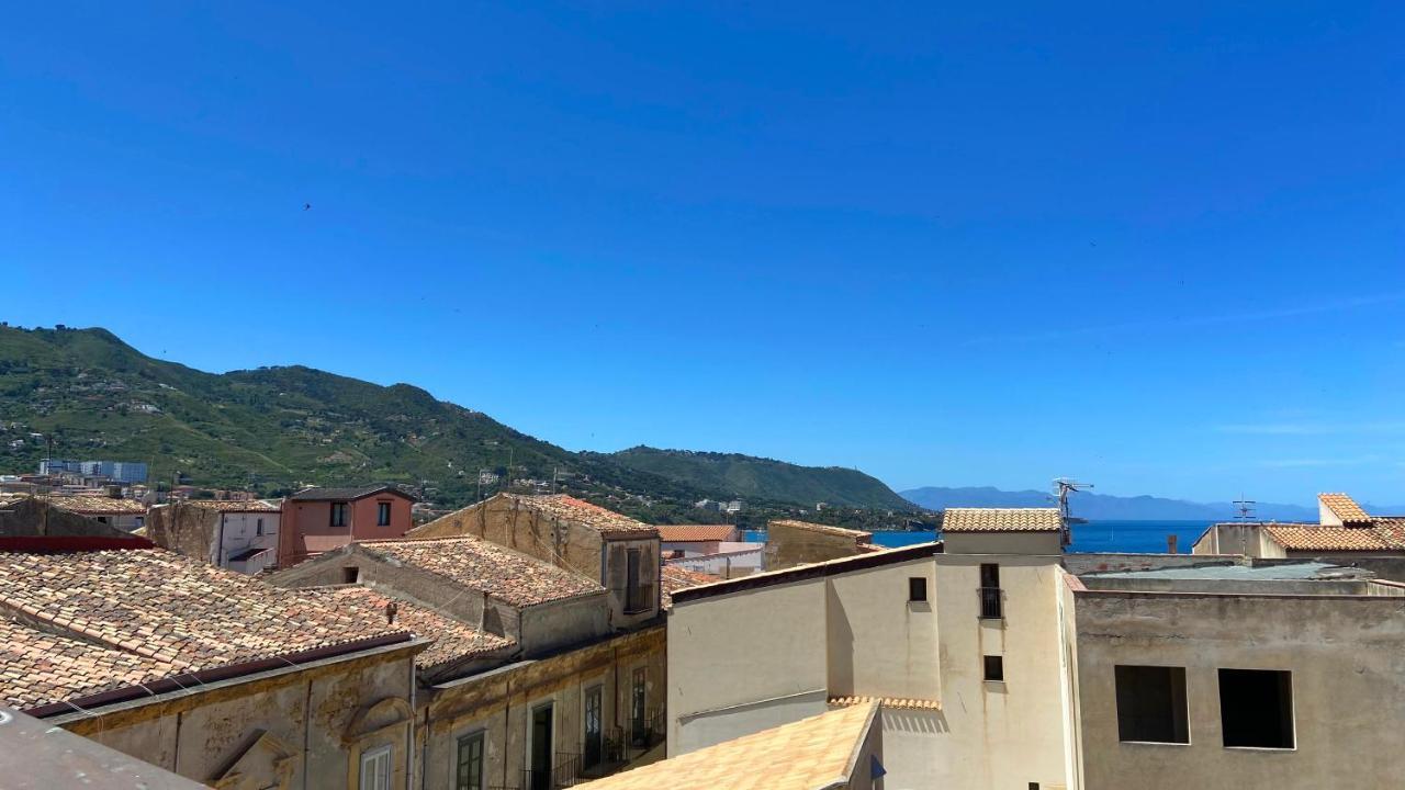 Terrazze Xxv Novembre Apartment Cefalu Bagian luar foto