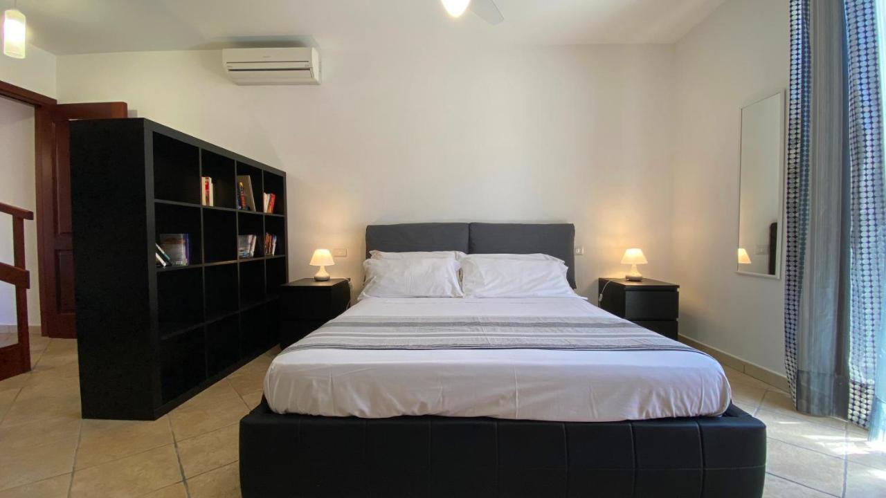 Terrazze Xxv Novembre Apartment Cefalu Bagian luar foto